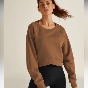 Beyond Yoga Uplift Cropped Pullover